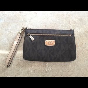 Michael Kors wristlet